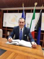 Il Club per l’UNESCO di Latina alla Maratona contro il Bullismo e il Disagio Giovanile Il Club per l’UNESCO di Latina alla Maratona contro il Bullismo e il Disagio Giovanile