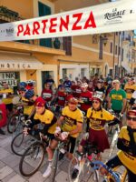 La Rurale fa il boom al Circeo: oltre 100 ciclisti conquistati da un viaggio vintage tra panorami mozzafiato e sapori pontini La Rurale fa il boom al Circeo: oltre 100 ciclisti conquistati da un viaggio vintage tra panorami mozzafiato e sapori pontini